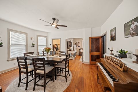 Tiny photo for 2409 Farnam Street, Davenport, IA 52803 (MLS # 12607623)