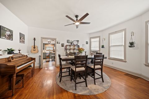 Tiny photo for 2409 Farnam Street, Davenport, IA 52803 (MLS # 12607623)