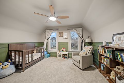 Tiny photo for 2409 Farnam Street, Davenport, IA 52803 (MLS # 12607623)