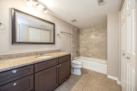 Tiny photo for 9430 Greenbriar Drive #2H, Hickory Hills, IL 60457 (MLS # 12634041)
