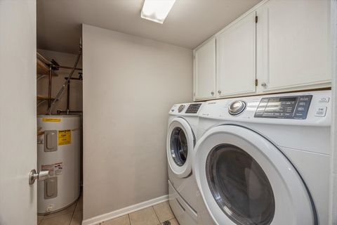 Tiny photo for 9430 Greenbriar Drive #2H, Hickory Hills, IL 60457 (MLS # 12634041)