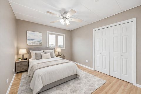 Tiny photo for 9430 Greenbriar Drive #2H, Hickory Hills, IL 60457 (MLS # 12634041)