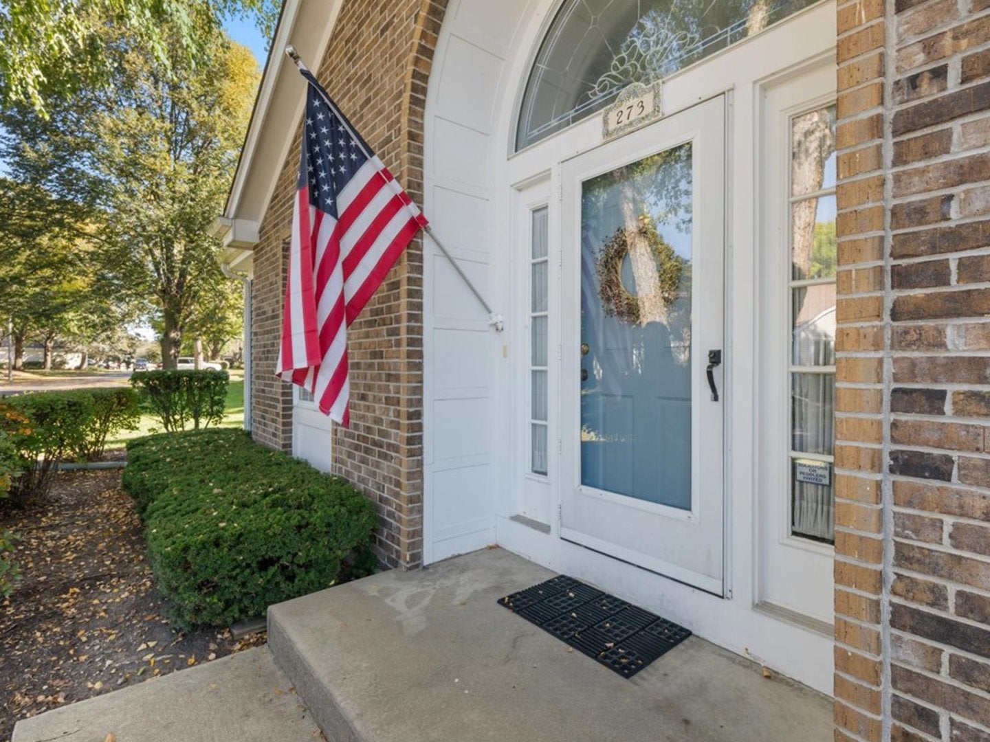 273 Governors Lane