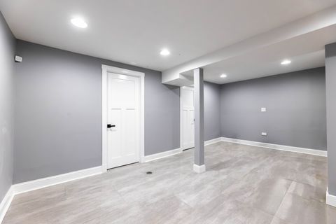 Tiny photo for 7545 S Rhodes Avenue, Chicago, IL 60619 (MLS # 12614594)