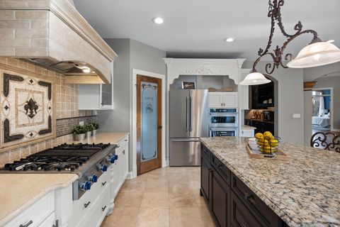 Tiny photo for 890 Reserve Court, South Elgin, IL 60177 (MLS # 12543022)