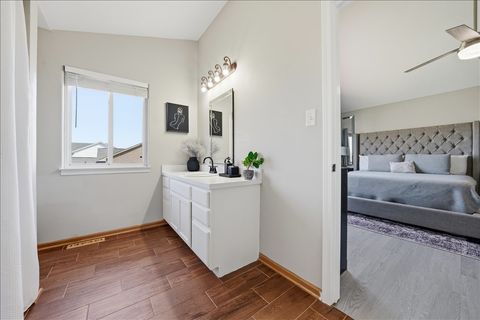 Tiny photo for 910 Shorewood Drive, Shorewood, IL 60404 (MLS # 12611665)