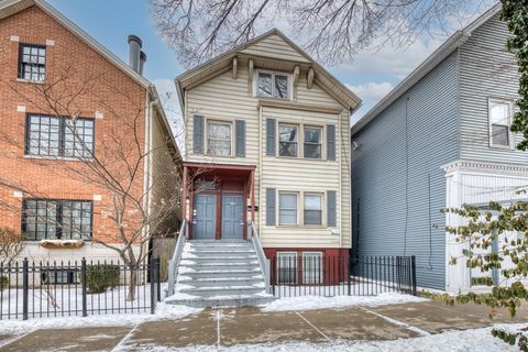 3037 N southport Avenue 2F Chicago IL 60657