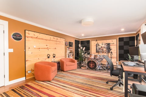 Tiny photo for 5807 Fairmount Avenue, Downers Grove, IL 60516 (MLS # 12762176)