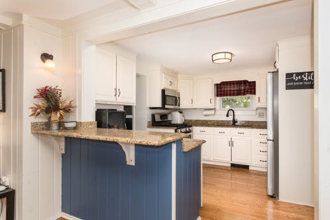 Tiny photo for 5807 Fairmount Avenue, Downers Grove, IL 60516 (MLS # 12762176)