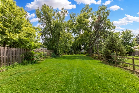 Tiny photo for 5807 Fairmount Avenue, Downers Grove, IL 60516 (MLS # 12762176)