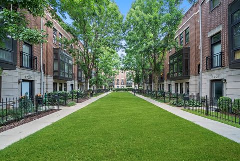 Tiny photo for 1710 W Surf Street, Chicago, IL 60657 (MLS # 12466463)