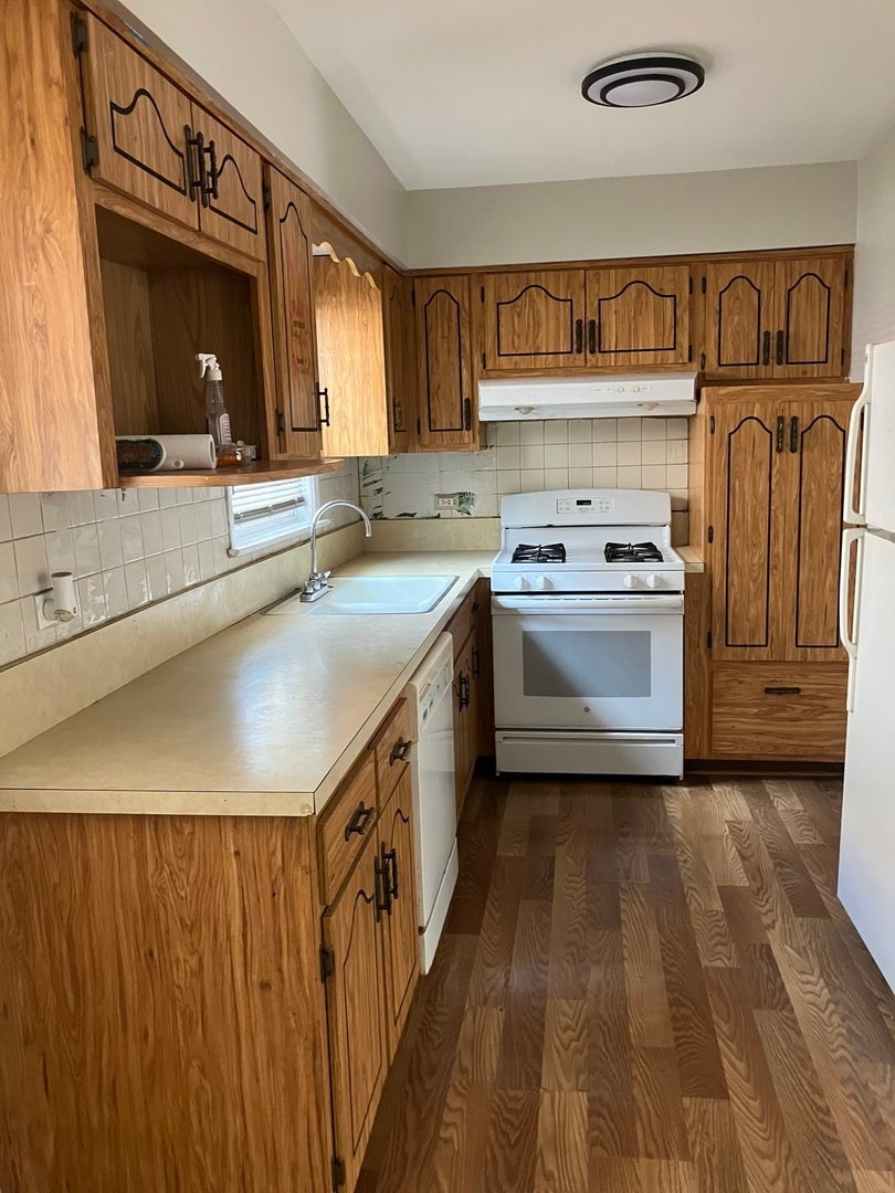 1409 W LE MOYNE Street 1409
