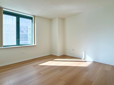 Tiny photo for 480 N McClurg Court #520, Chicago, IL 60611 (MLS # 12595044)