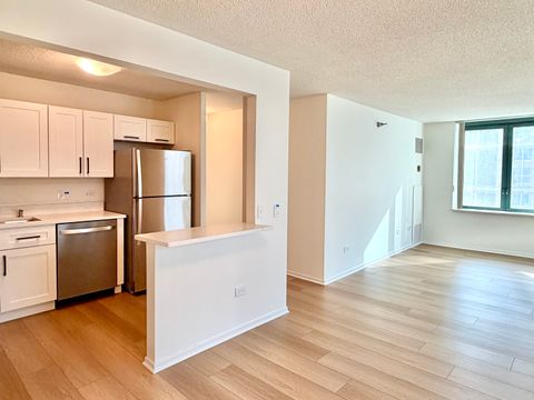 Tiny photo for 480 N McClurg Court #520, Chicago, IL 60611 (MLS # 12595044)