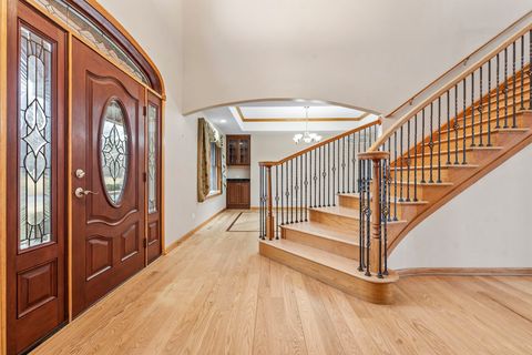 Tiny photo for 9N954 Heatherington Place, Elgin, IL 60124 (MLS # 12572114)