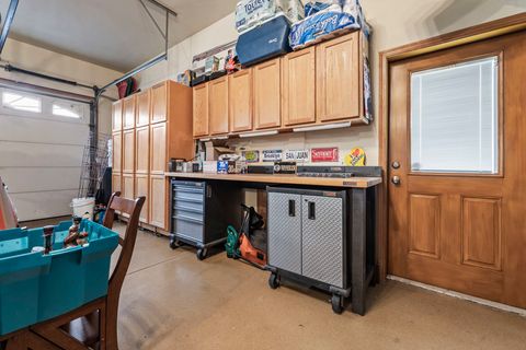 Tiny photo for 9N954 Heatherington Place, Elgin, IL 60124 (MLS # 12572114)