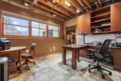 Tiny photo for 9N954 Heatherington Place, Elgin, IL 60124 (MLS # 12572114)