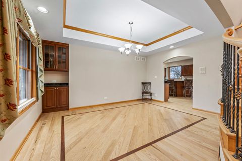 Tiny photo for 9N954 Heatherington Place, Elgin, IL 60124 (MLS # 12572114)