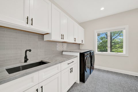 Tiny photo for 5 S Meadow Court, South Barrington, IL 60010 (MLS # 12769716)