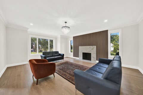Tiny photo for 5 S Meadow Court, South Barrington, IL 60010 (MLS # 12769716)