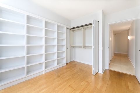 Tiny photo for 512 N Mcclurg Court #907, Chicago, IL 60611 (MLS # 12588037)