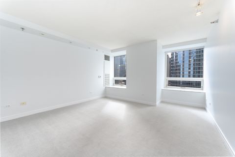 Tiny photo for 512 N Mcclurg Court #907, Chicago, IL 60611 (MLS # 12588037)