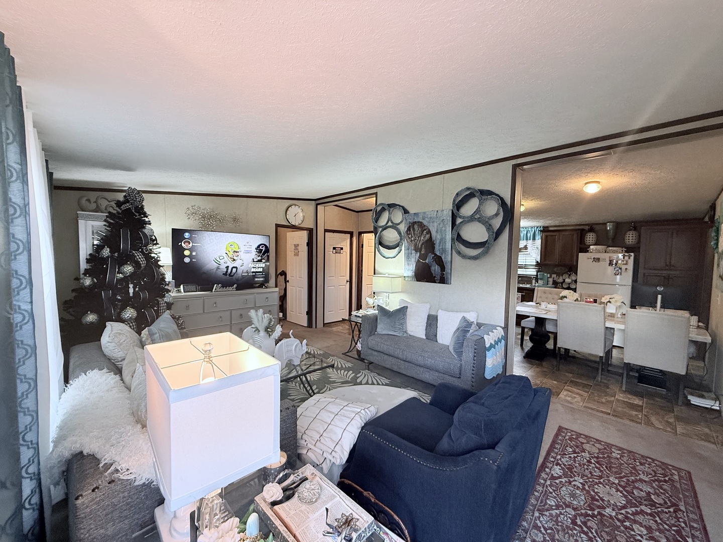 3601 Sheffield Avenue 125