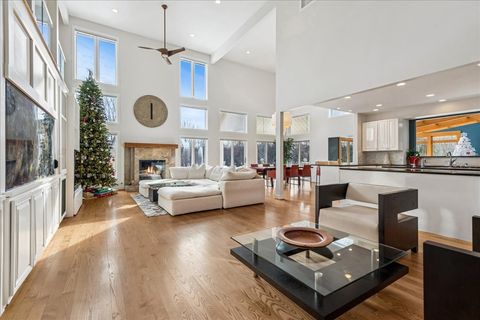 Tiny photo for 12 E Penny Road, South Barrington, IL 60010 (MLS # 12532897)