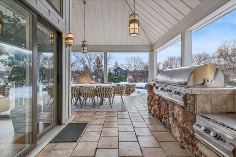 Tiny photo for 12 E Penny Road, South Barrington, IL 60010 (MLS # 12532897)