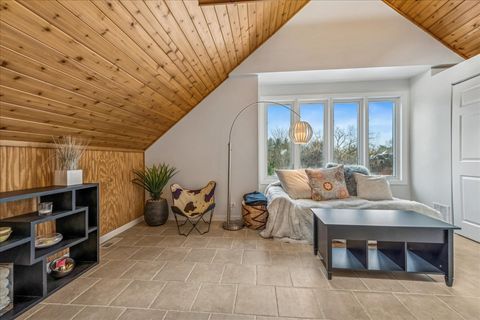 Tiny photo for 12 E Penny Road, South Barrington, IL 60010 (MLS # 12532897)