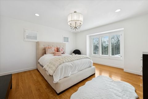 Tiny photo for 12 E Penny Road, South Barrington, IL 60010 (MLS # 12532897)