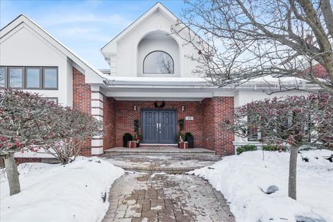 Tiny photo for 12 E Penny Road, South Barrington, IL 60010 (MLS # 12532897)