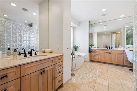 Tiny photo for 12 E Penny Road, South Barrington, IL 60010 (MLS # 12532897)