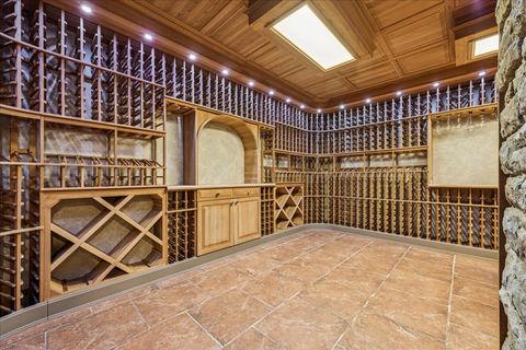 Tiny photo for 12 E Penny Road, South Barrington, IL 60010 (MLS # 12532897)