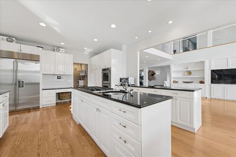 Tiny photo for 12 E Penny Road, South Barrington, IL 60010 (MLS # 12532897)