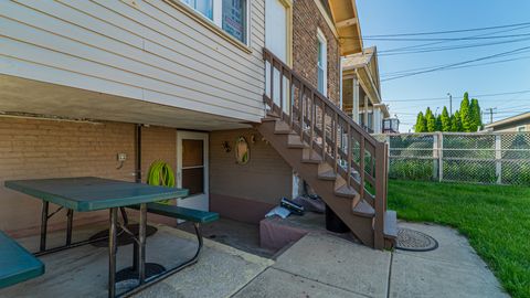 Tiny photo for 10613 S Avenue F, Chicago, IL 60617 (MLS # 12614531)