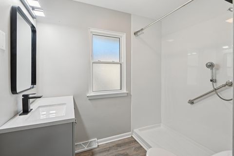 Tiny photo for 18036 Oakley Avenue, Lansing, IL 60438 (MLS # 12487029)