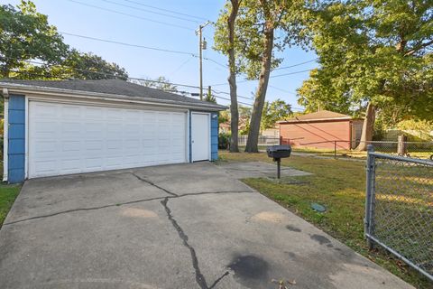 Tiny photo for 18036 Oakley Avenue, Lansing, IL 60438 (MLS # 12487029)