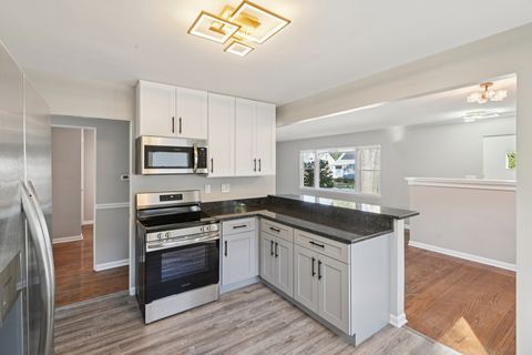 Tiny photo for 18036 Oakley Avenue, Lansing, IL 60438 (MLS # 12487029)