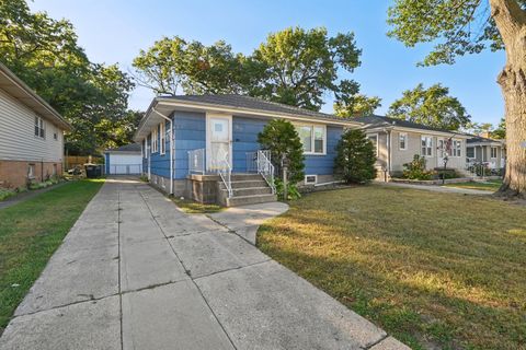 Tiny photo for 18036 Oakley Avenue, Lansing, IL 60438 (MLS # 12487029)