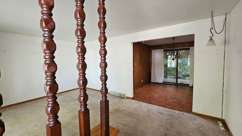 Tiny photo for 5400 W 85th Street, Burbank, IL 60459 (MLS # 12448387)