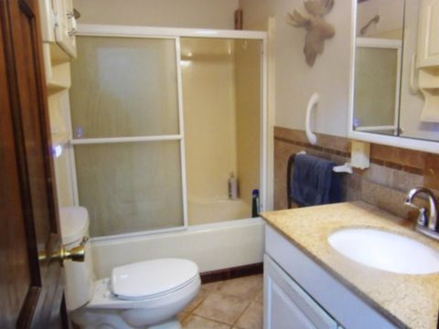 Tiny photo for 832 W Raymond Street W, Harrisburg, IL 62946 (MLS # 100000108)