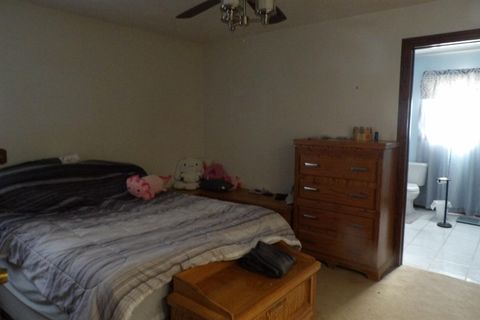 Tiny photo for 832 W Raymond Street W, Harrisburg, IL 62946 (MLS # 100000108)