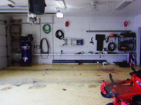 Tiny photo for 832 W Raymond Street W, Harrisburg, IL 62946 (MLS # 100000108)