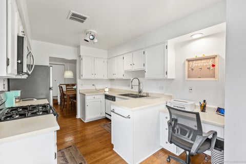 Tiny photo for 9155 Sutton Court #95, Orland Park, IL 60462 (MLS # 12696395)