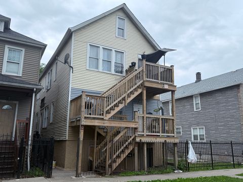 Tiny photo for 8822 S Exchange Avenue, Chicago, IL 60617 (MLS # 12412965)