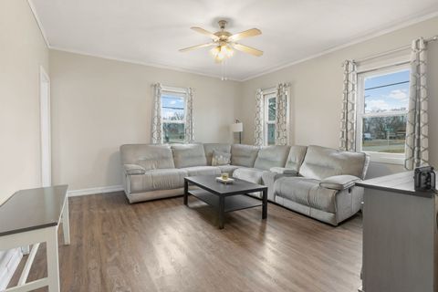 Tiny photo for 519 S Center Street, Plano, IL 60545 (MLS # 12578939)