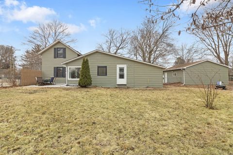 Tiny photo for 519 S Center Street, Plano, IL 60545 (MLS # 12578939)