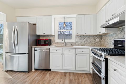 Tiny photo for 103 Richter Road, Batavia, IL 60510 (MLS # 12559422)