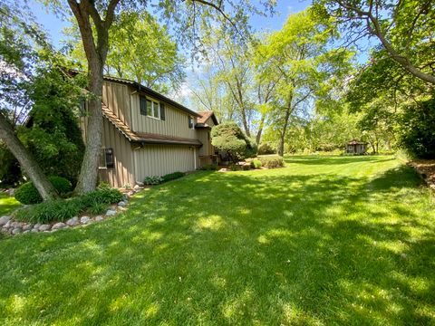 A home in Glen Ellyn